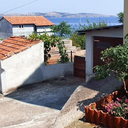 Apartment 454a *
